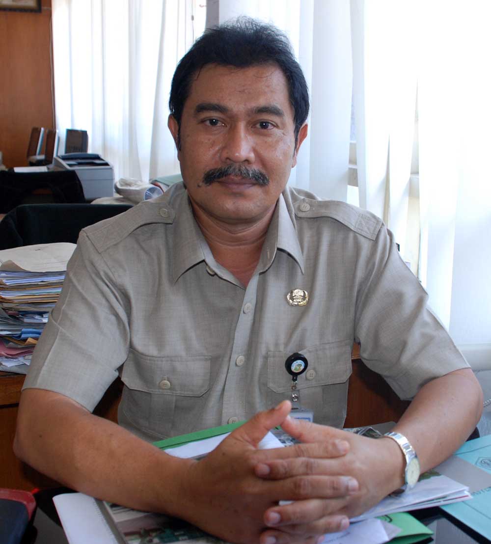 Melubernya Sampah di TPS, Dampak Terhambatnya Armada Masuk TPA