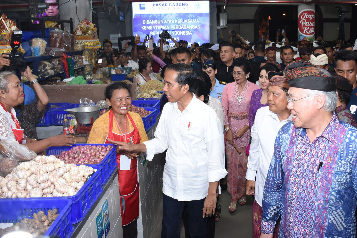 Presiden Joko Widodo : Arsitektur Pasar Badung , Sebut Yang Terbaik se-Indonesia