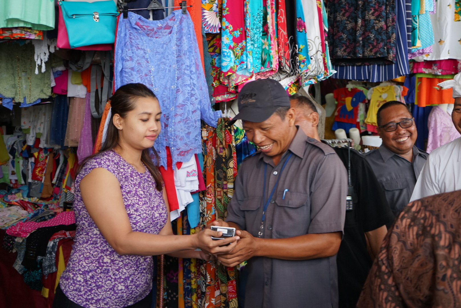 Jadi Yang Ke-4, Pasar Peninjoan Denpasar Terapkan E-Restribusi