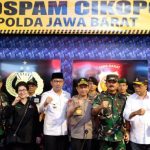 Panglima TNI dan Kapolri Tinjau Arus Mudik Lebaran di Pos Pengamanan Terpadu Cikopo-Purwakarta