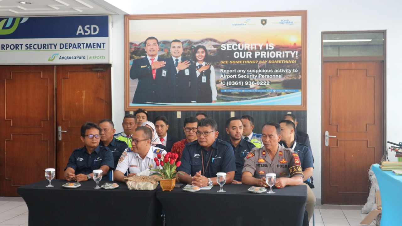 Konsisten Wujudkan Standar Keamanan dan Keselamatan Penerbangan, Bandar Udara Internasional I Gusti Ngurah Rai – Bali Kembali Musnahkan  Prohibited Item  Sitaan