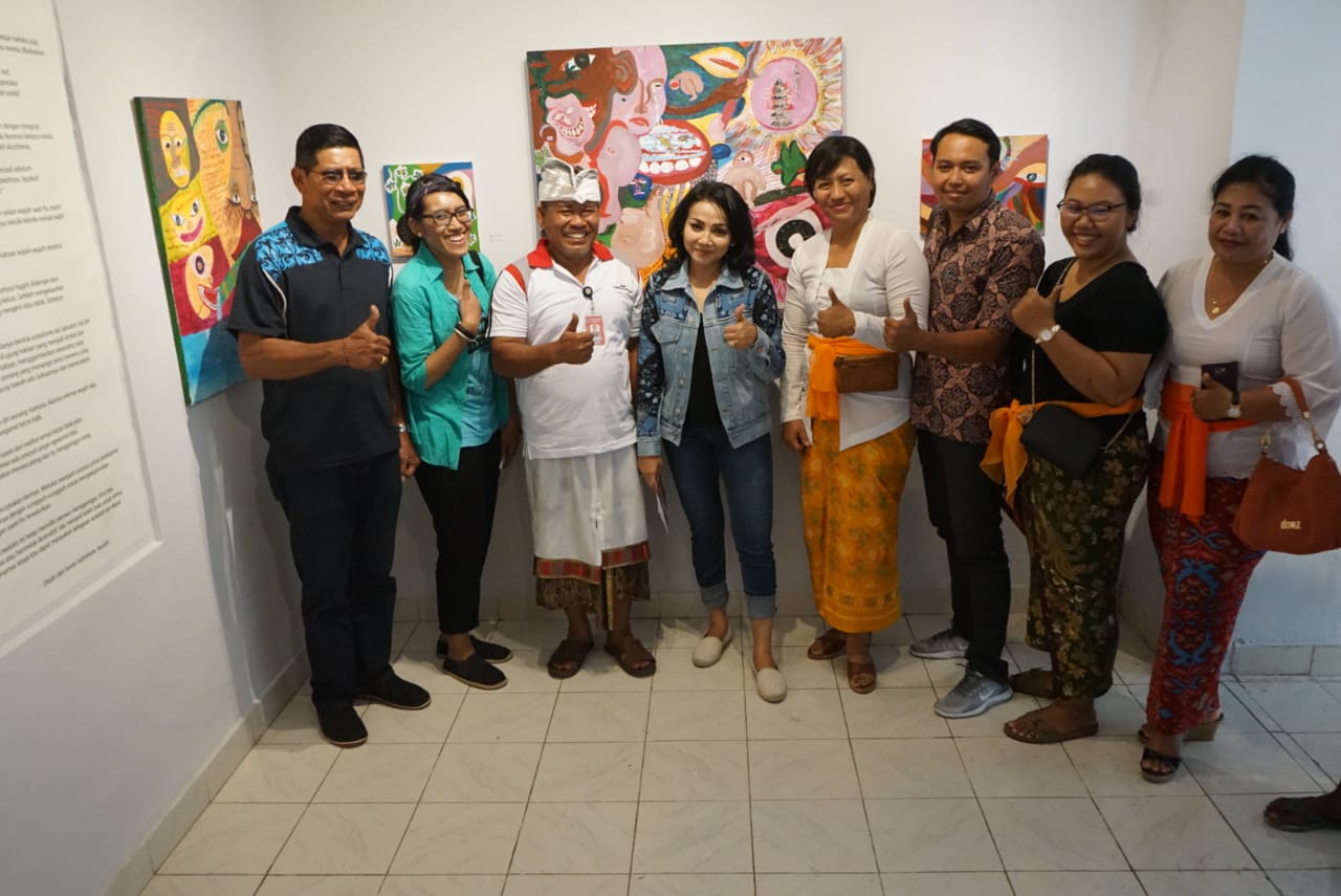 Peringati Hari Jadi  Ke-3 Tahun, Rumah Berdaya Gelar Bazar Ketua K3S Ny.  