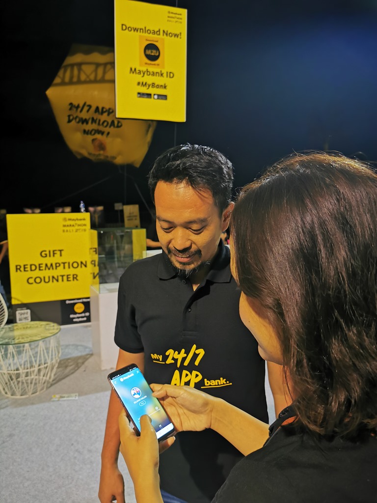 Maybank Indonesia Perkenalkan Aplikasi Mobile Banking M2U, di Maybank Marathon