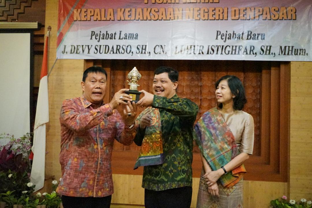 Sekda Rai Iswara Hadiri Pisah Kenal Kepala Kejari Denpasar