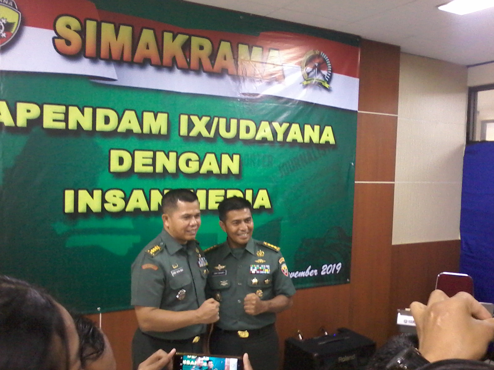 Sama sama membangun Bangsa : Kapendam IX/Udayana gelar pertemuan dengan Insan Media