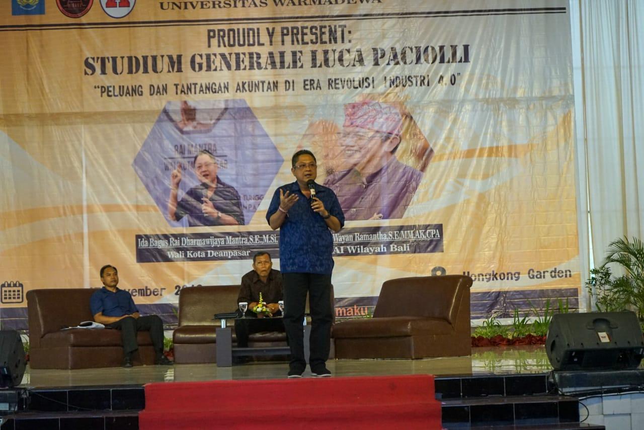 Rai Mantra Jadi Narasumber pada Stadium Generale Luca Paciolli Unwar ke-30  Gugah Kreativitas, Paparkan Tantangan dan Peluang Akuntan di Era Revolusi Industri 4.0