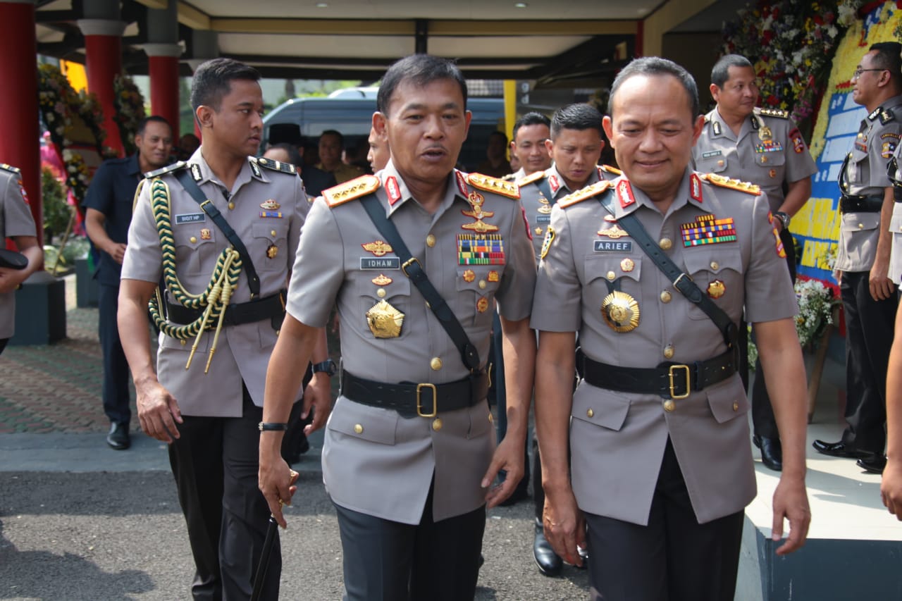 Kapolri Menjadi Irup pada Tupdik Sespimti Polri Dikreg ke-28 dan Sespimmen Polri Dikreg ke-59 T.A. 2019