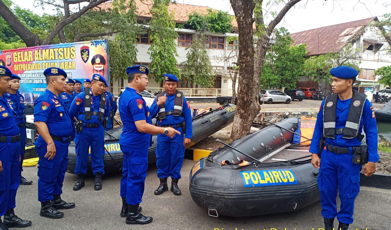 Dit Polairud Polda Jabar Gelar Apel Personil dan Pengecekan Almatsus Jelang Pengamanan Operasi Lilin Lodaya 2019