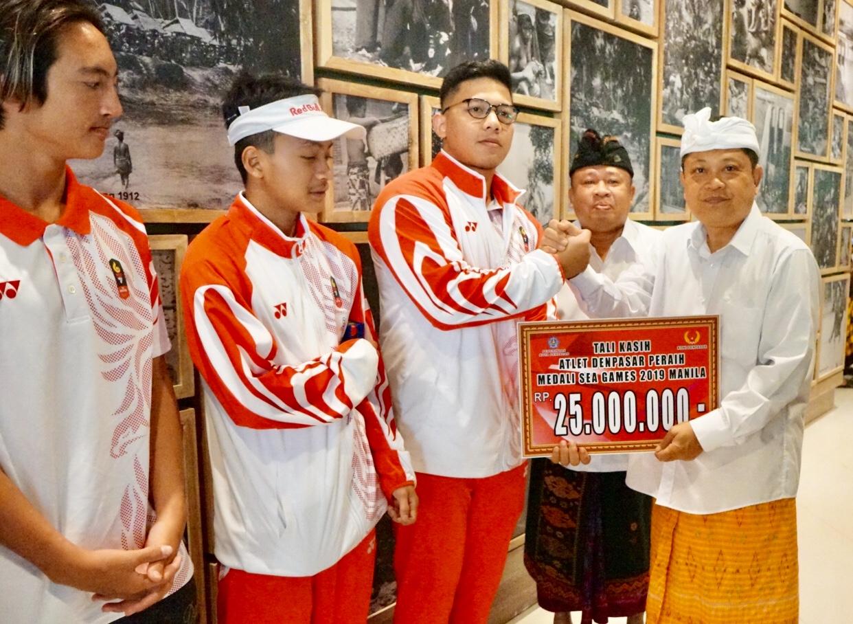 Pemkot Denpasar Beri Bonus Atlet Peraih Medali SEA Games