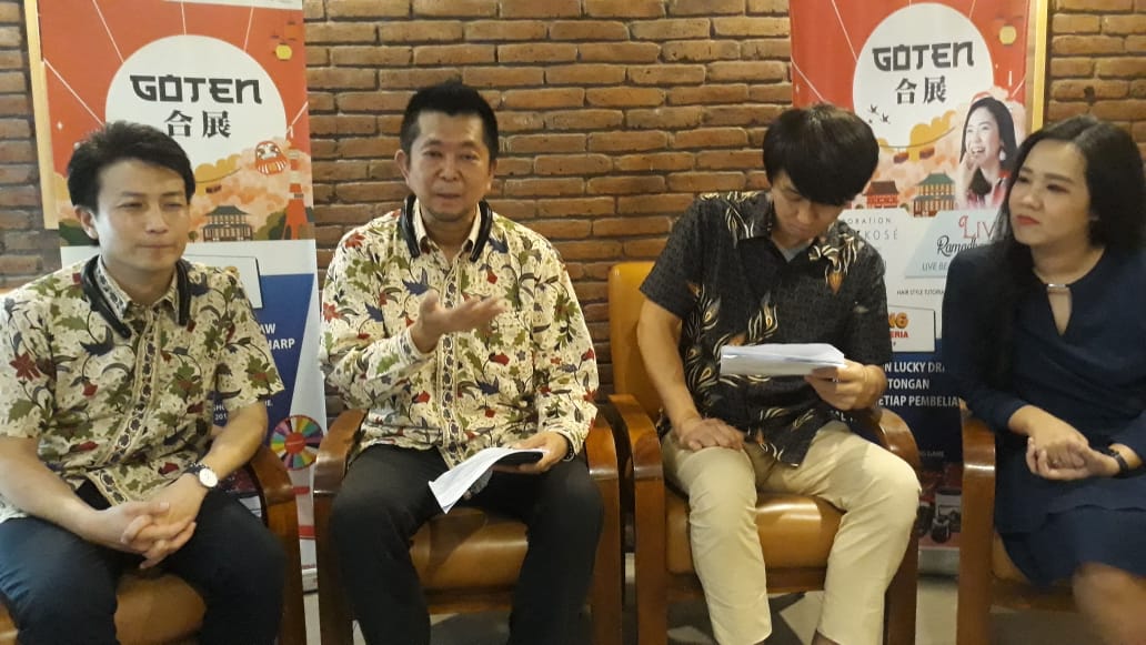 Sharp Indonesia dan KOSÉ Cosmeport Corporation sajikan ‘Touch Healthy and Beauty’ 