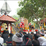Puncak Pujawali Pura Luhur Medang Kamulan Gersik, Jawa Timur