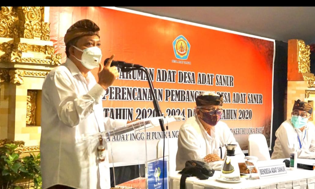 Rai Mantra Buka Rapat Penyusunan Perencanaan Pembangunan Desa Adat Sanur
