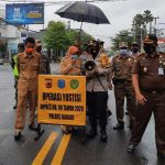Situasi Hujan, Kapolres Banjar dan FKPD Banjar Tinjau Pelaksanaan Operasi Yustisi