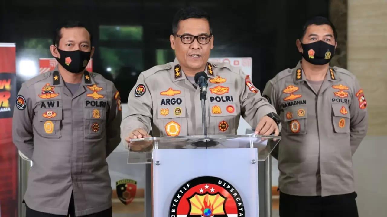 Kapolri Copot Kapolda Metro Jaya dan Kapolda Jawa Barat