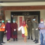 Sebelum Dirujuk ke RSJ, Satpol PP Kota Denpasar Rapid Test ODGJ