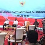 Perkuat Daya Beli Masyarakat terdampak Pandemi Covid-19 : Presiden Joko Widodo Cairkan Bantuan Tunai Se-Indonesia awal Tahun 2021