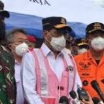 Panglima TNI Bersama Menhub Tinjau Lokasi Ditemukan Serpihan Pesawat Sriwijaya Air SJ 182