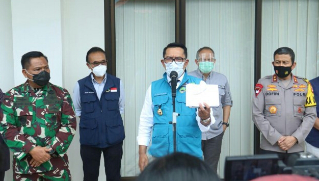 Rapat Komite Kebijakan Penanganan Covid-19 dan Pemulihan Ekonomi Daerah Provinsi Jabar di Mapolda Jabar