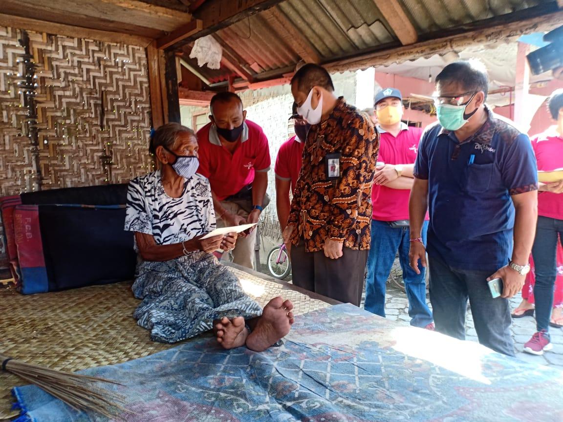 IB.Alit Wiradana, Kadis DPMD Kota Denpasar : Warga Denpasar Penerima BLT DD Tahun 2021 tercatat 5.328  orang