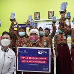 Dukung Pembelajaran Jarak Jauh.XL Axiata Donasikan Smartphone Untuk Pelajar Tidak Mampu