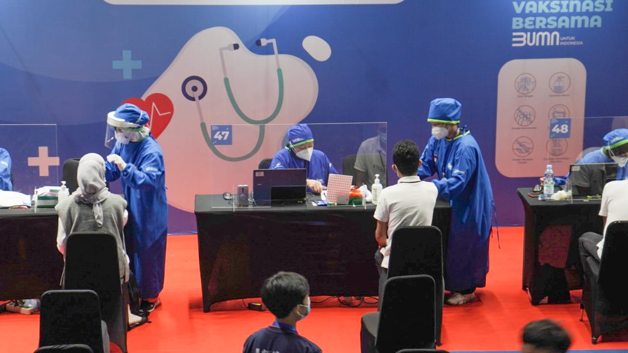 Pegadaian Aktif Sukseskan Program Vaksinasi Nasional Untuk Lansia