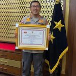 Luncurkan e-TLE Nasional , Kakorlantas Polri Terima Penghargaan dari MenPAN RB