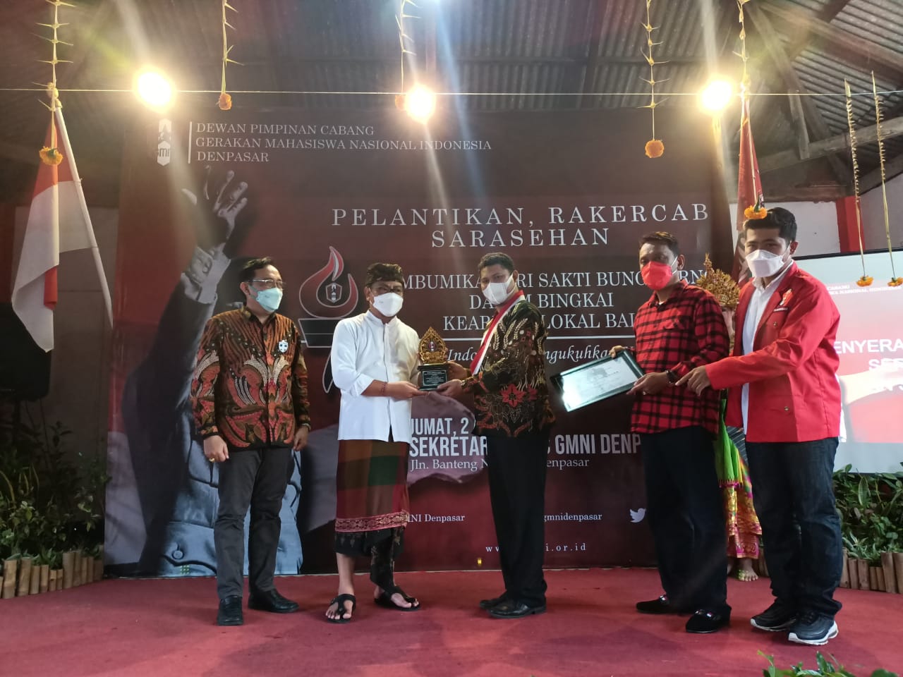 Sarasehan GMNI Denpasar, Wawali Arya Wibawa Ajak Generasi Milenial Membumikan Ajaran Tri Sakti Bung Karno