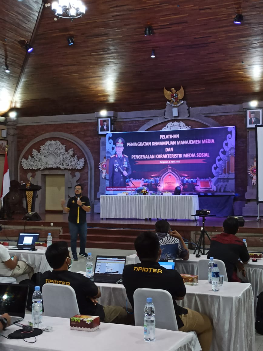 Pengenalan Karakteristik Medsos, Polda Bali Gandeng ITB Stikom Bali