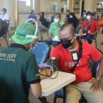 Tekan Penyebaran Covid-19, Petugas Bandar Udara Internasional I Gusti Ngurah Rai – Bali Jalani Vaksinasi Tahap 2