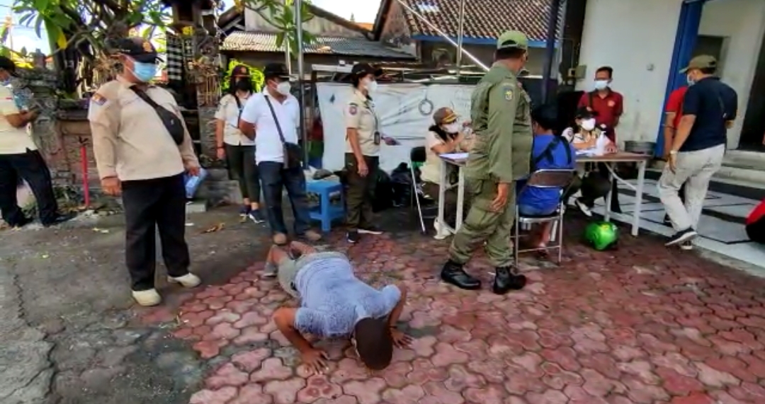 Tim Yustisi Kembali Gelar Pemantauan Prokes di Jalan Gunung Agung – Jalan Gunung Sanghyang  8 Orang Terjaring Melanggar Prokes