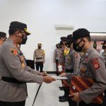 Kapolres Subang Berikan Penghargaan Kepada 7 Personel Berprestasi
