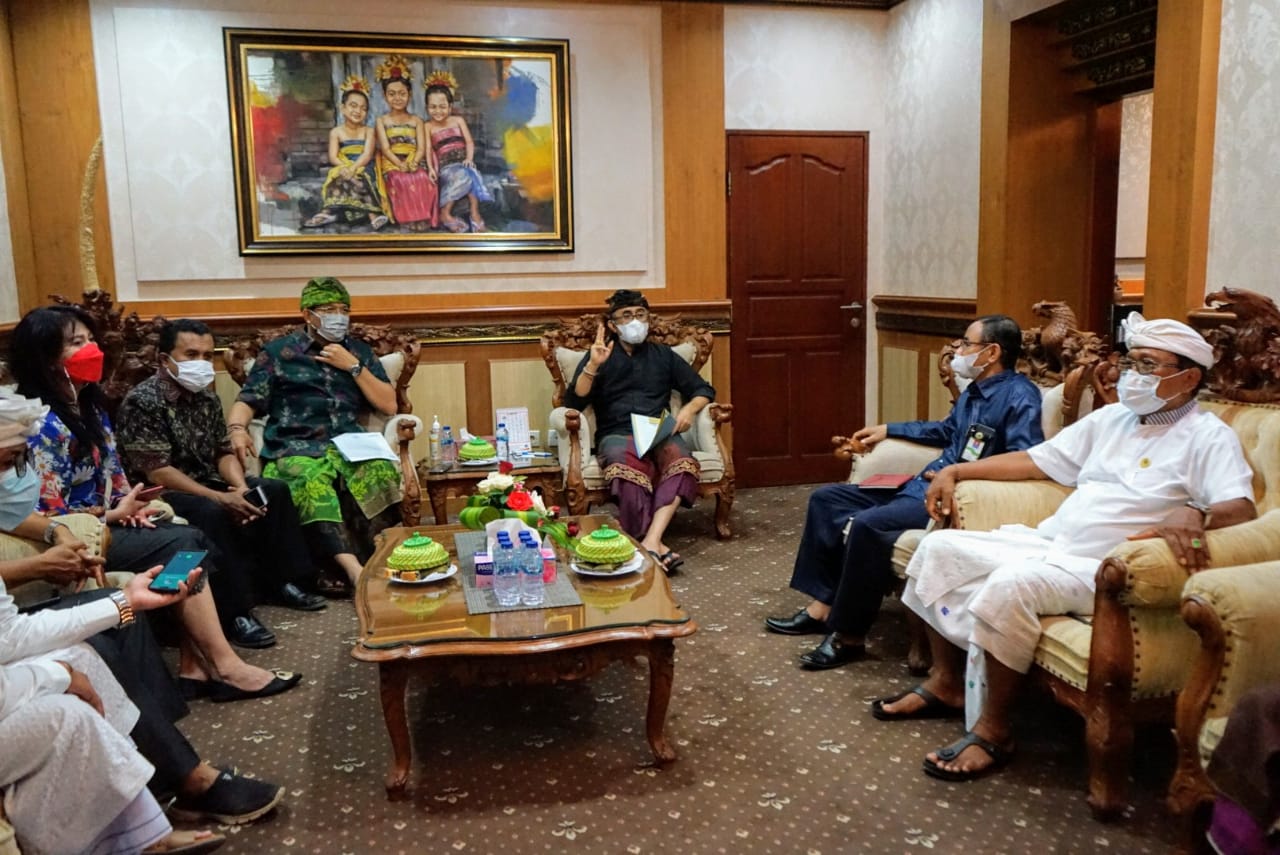 Pemkot Denpasar Siap Libatkan Sekolah Swasta Dalam Mendukung Dunia Pendidikan