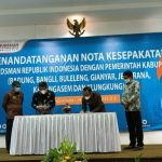 Tingkatkan Kualitas Pelayanan Publik, Walikota Jaya Negara Tandatangani Nota Kesepahaman Dengan Ombudsman RI