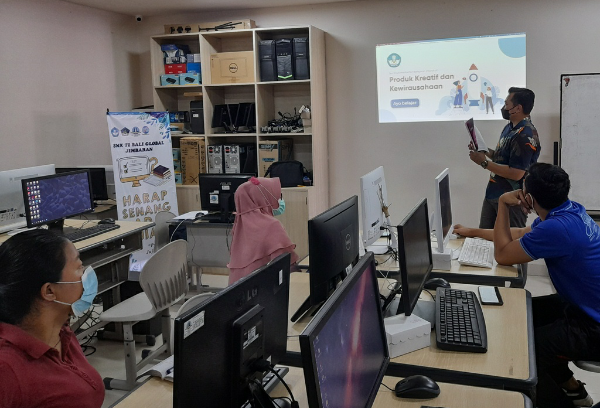 Salah satu unsur Tri Dharma Perguruan Tinggi : Dosen ITB STIKOM Bali Ciptakan metode Pembelajaran Daring untuk SMK