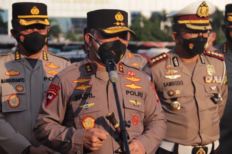 Kapolda Metro Kembali Melepas Tim Patroli PPKM Mikro