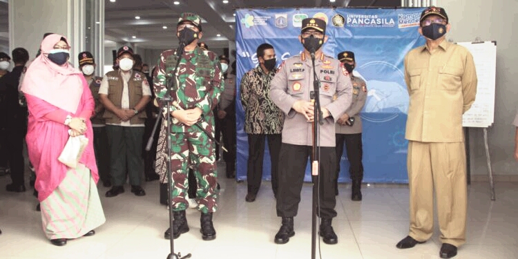 Panglima TNI dan Kapolri Ajak Civitas Akademik, Pemuda Hingga Ormas Terlibat Aktif Percepat Vaksinasi