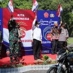TNI-Polri Distribusikan 30.000 Paket Sembako bagi Warga Solo, dan Kapolri menghimbau,  untuk menekan laju pertumbuhan Covid-19 dengan membatasi mobilitas masyarakat