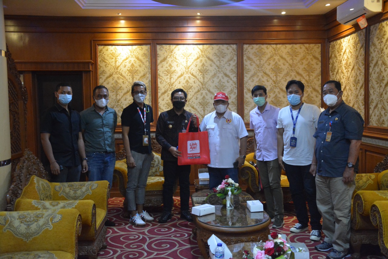 Meriahkan Hari Sumpah Pemuda Pemkot Denpasar Bersama E-sport Indonesia Denpasar Gelar Walikota CUP