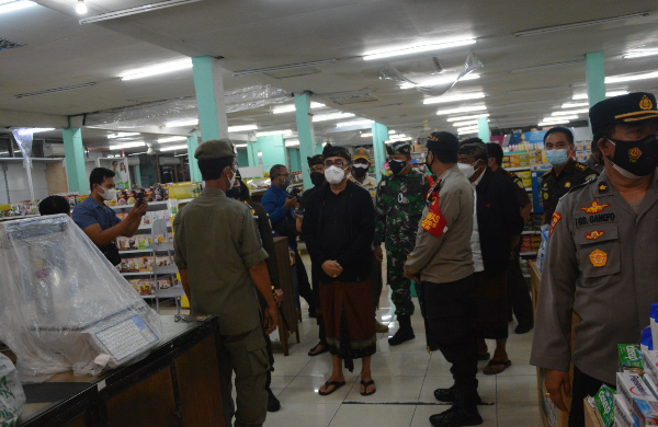 Nekat Beroperasi Melewati Pukul 20.00, Walikota Jayanegara Peringatkan Satu Pengelola Minimarket