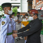 Walikota Jaya Negara Kukuhkan Paskibraka Kota Denpasar Tahun 2021