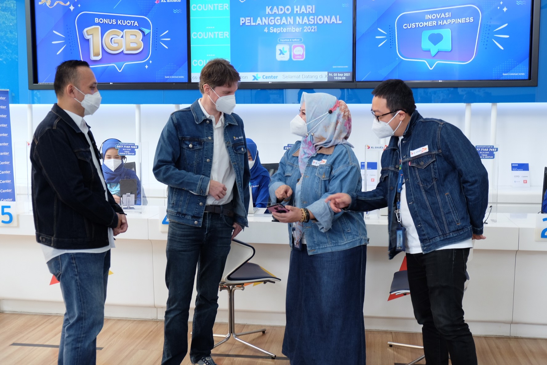 Hari Pelanggan Nasional 2021 XL Axiata Berikan Kado Spesial Bagi Pelanggan #darirumah
