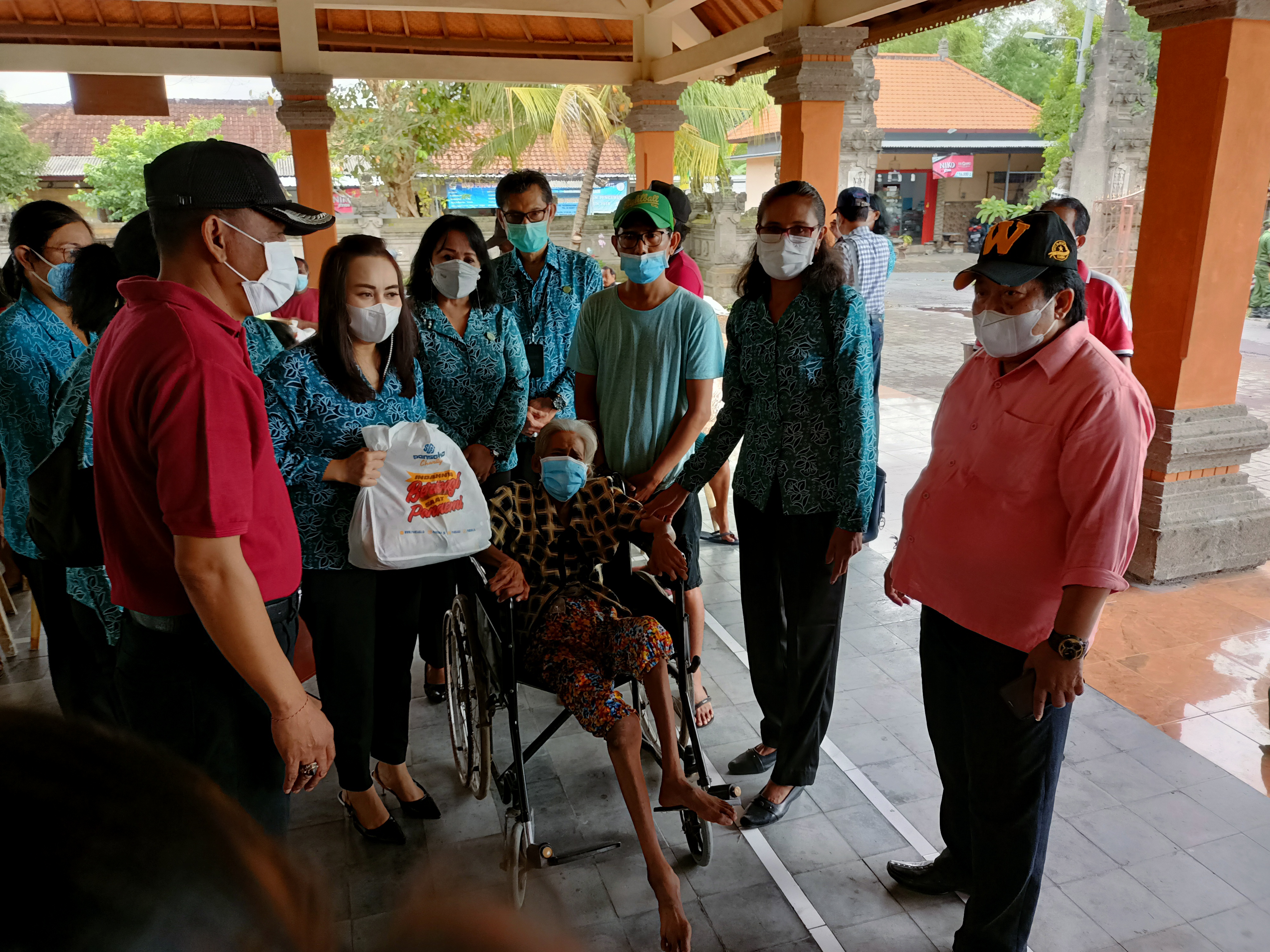 Penyandang Disabilitas di Peguyangan Kaja dan Padangsambian Kelod Antusias Ikut Vaksinasi Covid-19