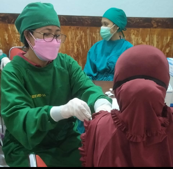 Tingkatkan Cakupan Vaksin Masyarakat.Kelurahan Sumerta Gelar Vaksinasi Menyeluruh