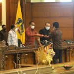 Sidang Paripurna RAPBD 2022, Gubernur Koster: Proyeksi Pendapatan Daerah Telah Dihitung Secara Cermat