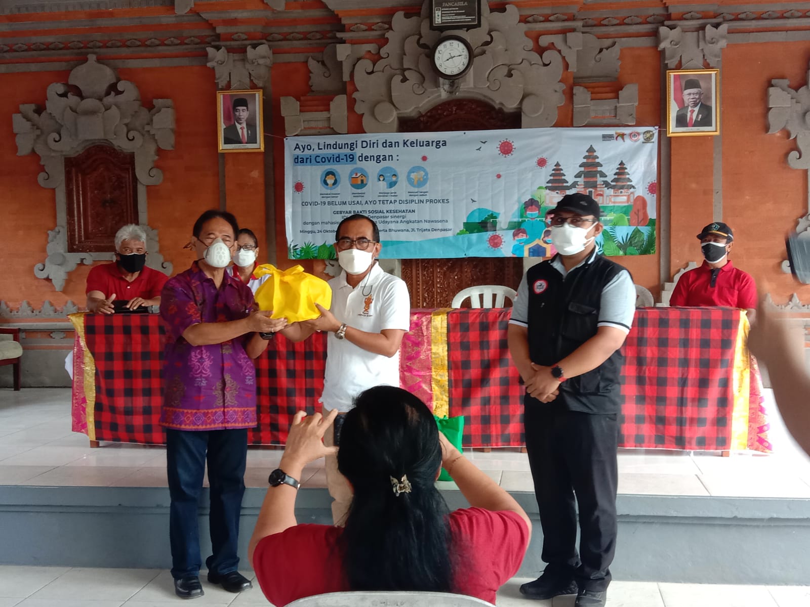 Sambut HUT Ke-71, IDI Cabang Denpasar Laksanakan Bhakti Sosial Kesehatan Di Desa Dangin Puri Kangin