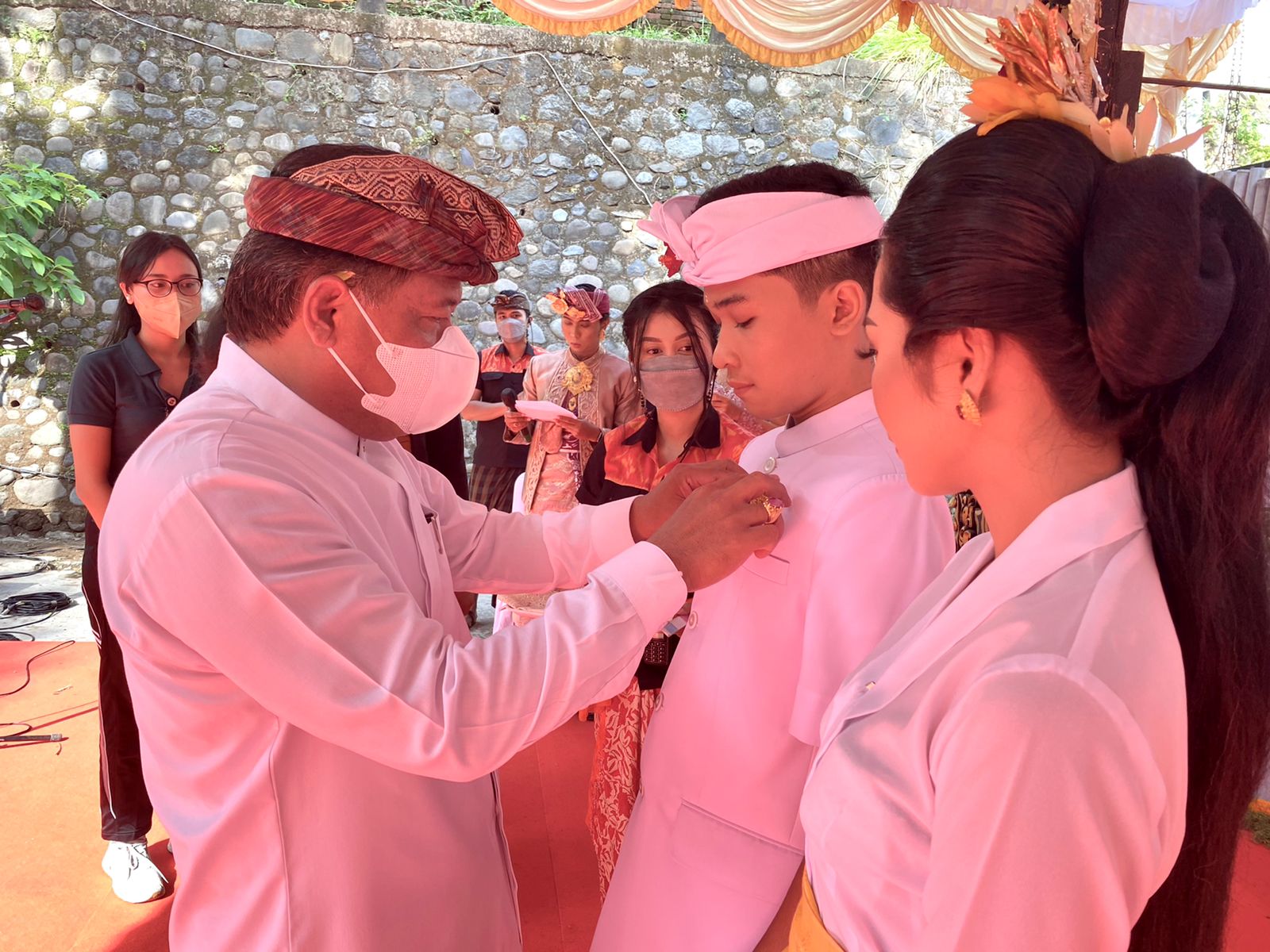 Serangkaian D’youth Festival, Teruna Teruni Denpasar Gelar Lomba Pakian Adat Ke Pura