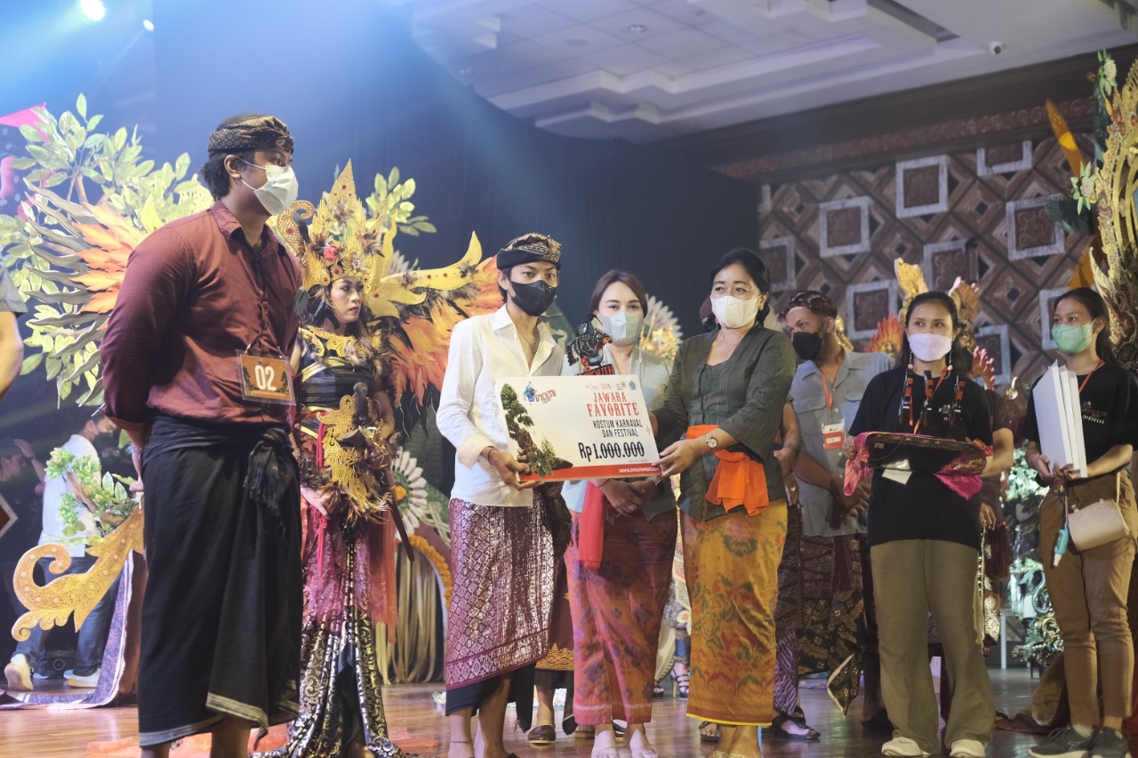 Kenalkan Seni Budaya Lewat Lomba Kostum Karnaval Serangkaian D’Youth Fest 2021