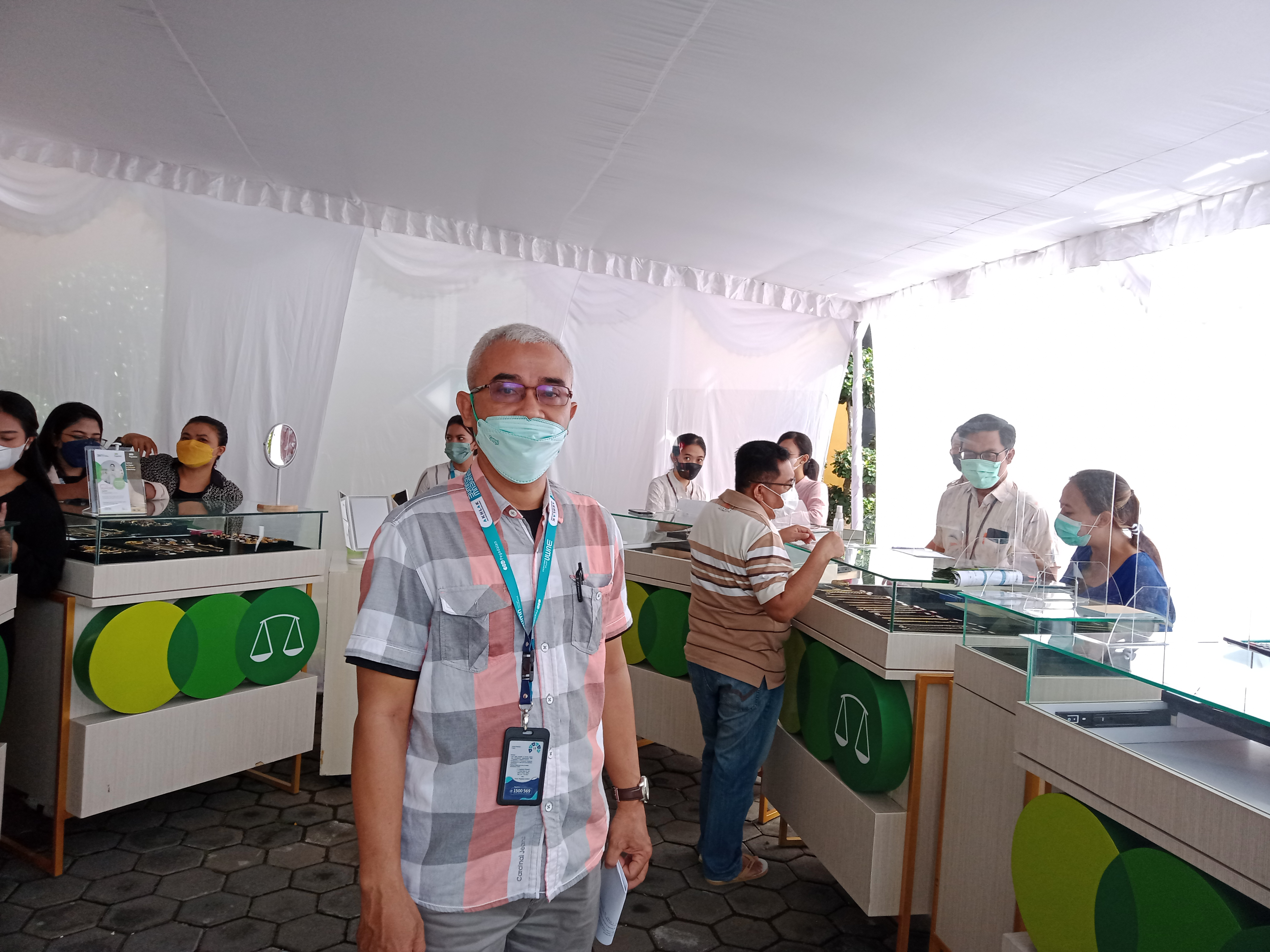 Menyambut Hari Raya Galungan dan Kuningan, Kanwil VII PT Pegadaian Denpasar Bali, gelar Bazar Emas dengan harga cukup bersaing