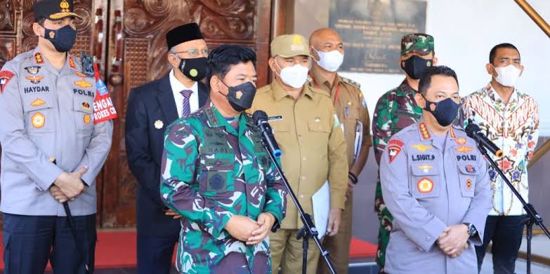 Akselerasi Vaksinasi di Aceh, Kapolri Minta TNI – Polri Sinergi dengan Tokoh Agama dan Adat