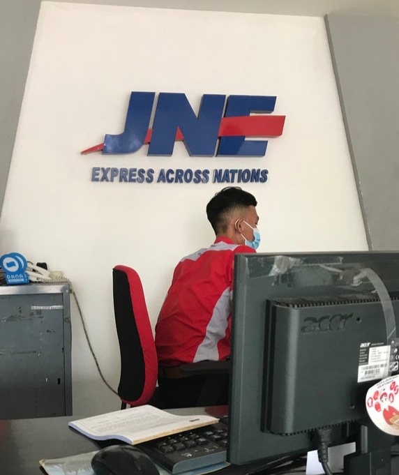 PT Tiki Jalur Nugraha Ekakurir{JNE}, ikut serta sukseskan Program Pemerintah dalam pemulihan Ekonomi Nasional melalui UMKM